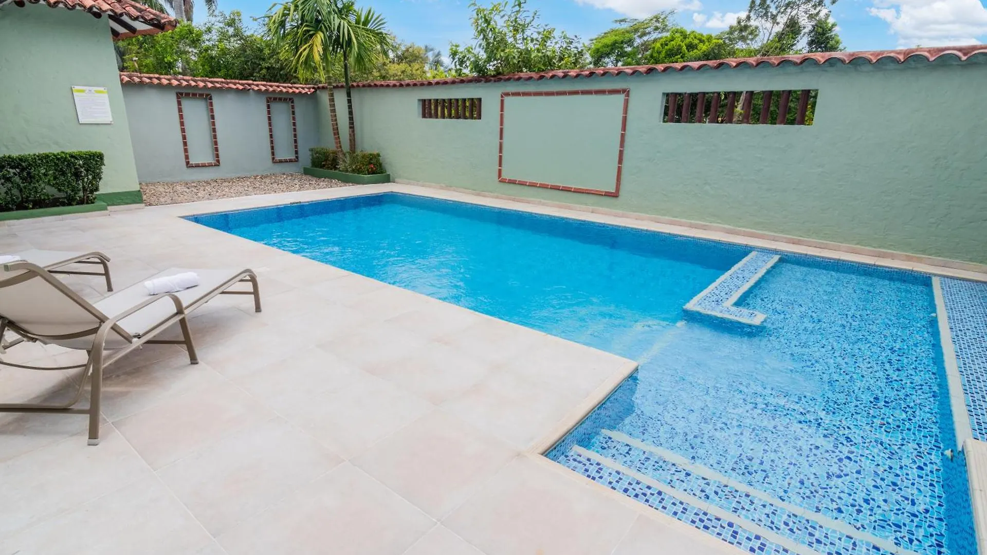****  Hotel Paloverde Villas Campestres Villavicencio Colombia
